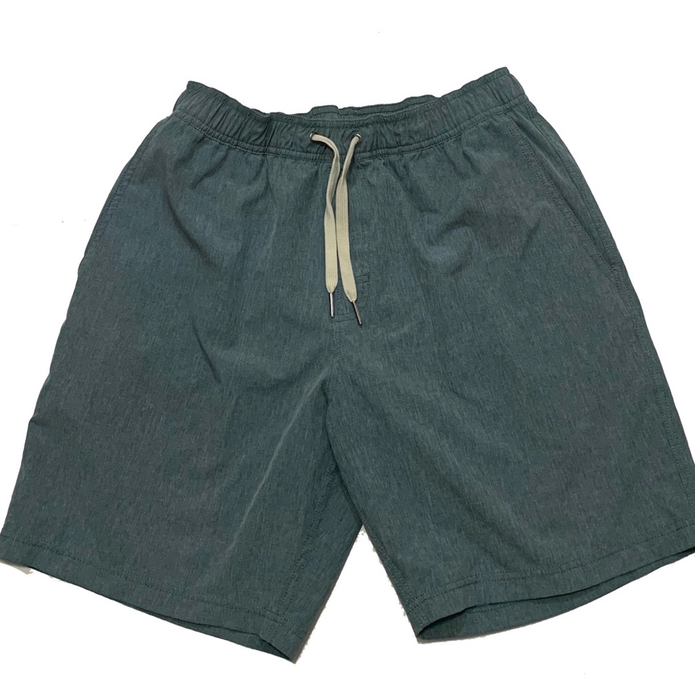 M / Fair harbor shorts